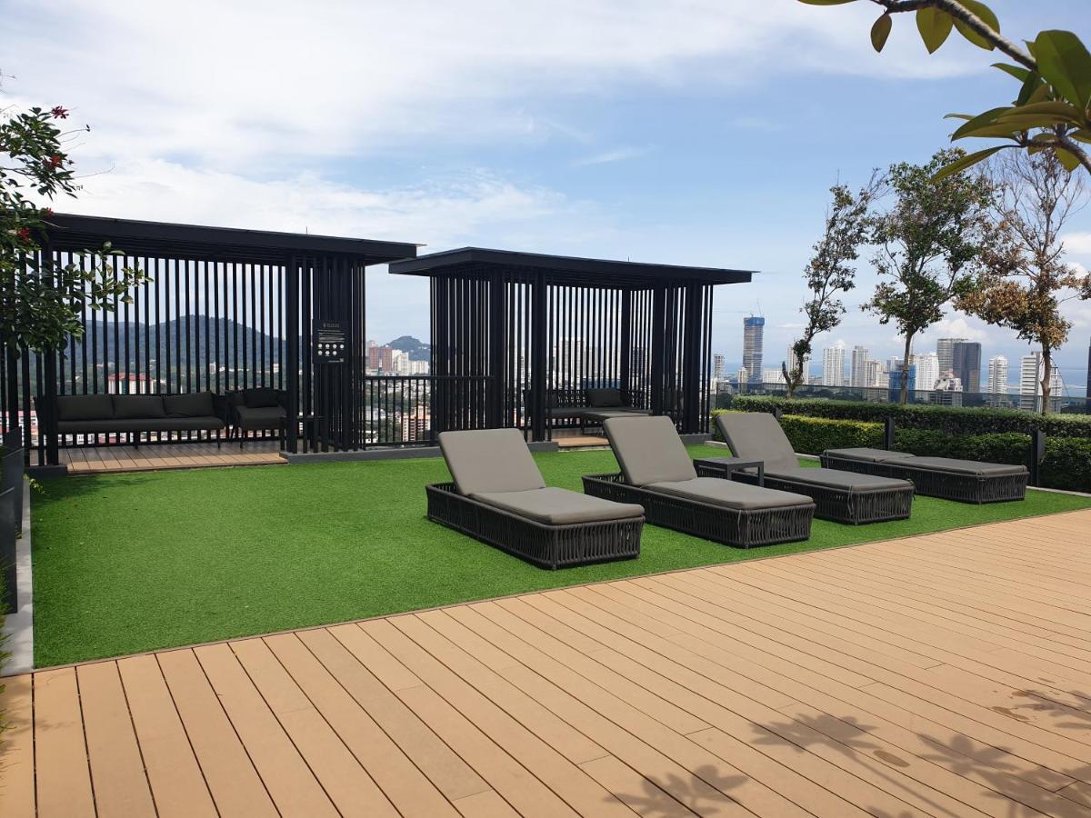 Beacon Executive Suites George Town Exteriör bild