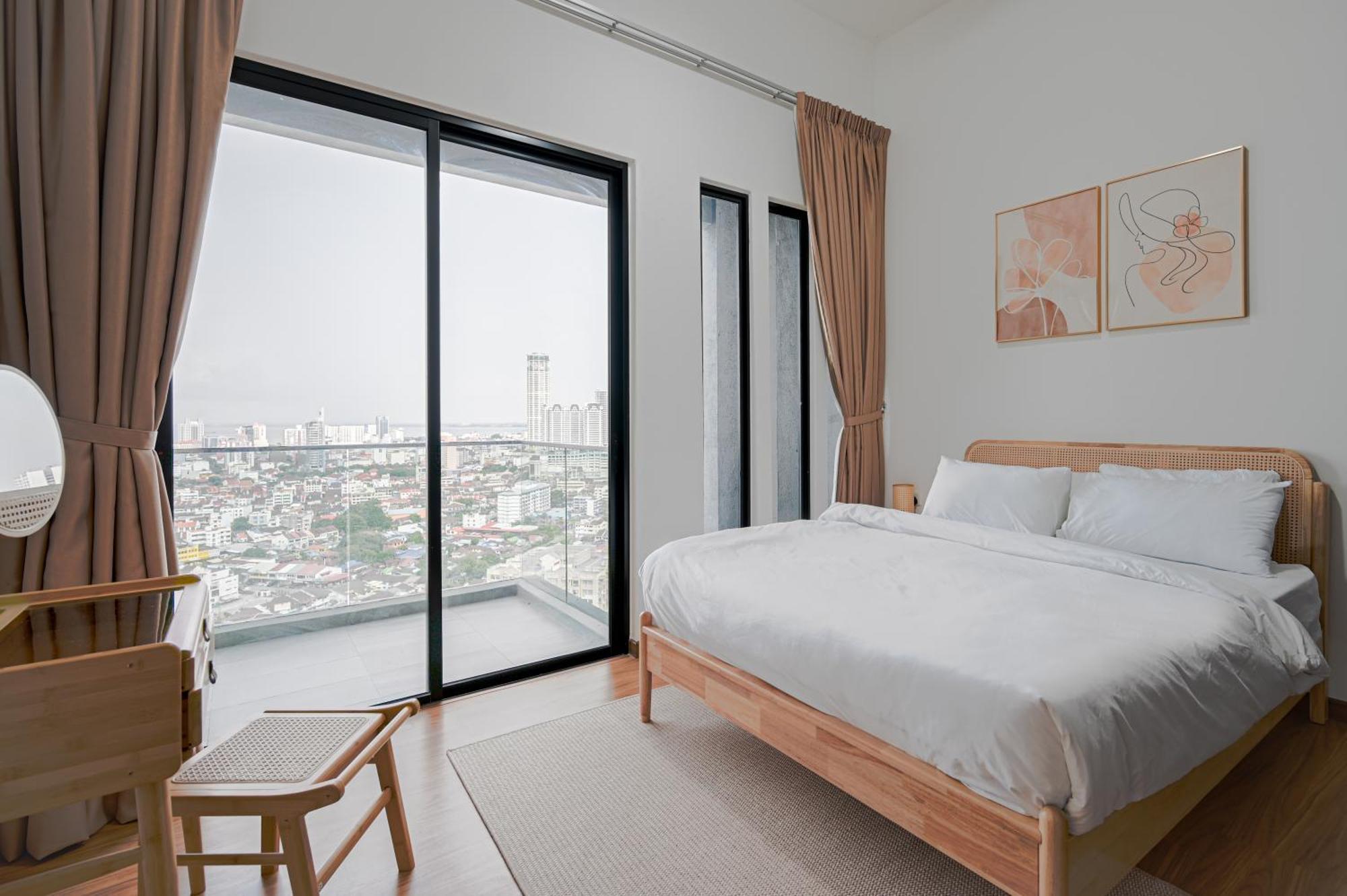 Beacon Executive Suites George Town Exteriör bild